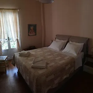 Kiki Apartment