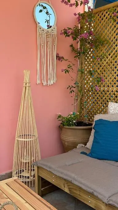 Brand-New Bougainvillea Apartment In Fiskardo