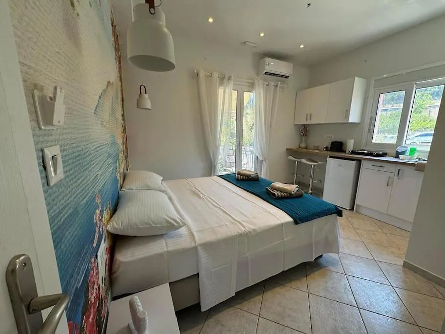 Brand-New Bougainvillea Apartment In Fiskardo Greece